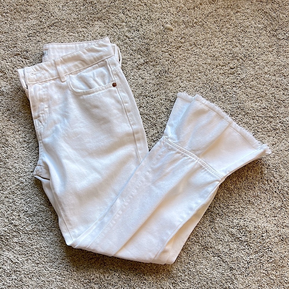 ZARA Tulip Ankle Jeans